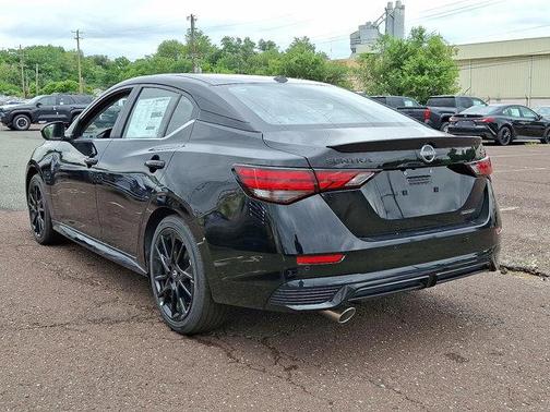 2025 Nissan Sentra SR