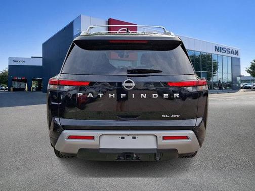 Super Black 2023 Nissan Pathfinder SL 4WD
