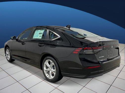 2025 Honda Accord LX 1.5T
