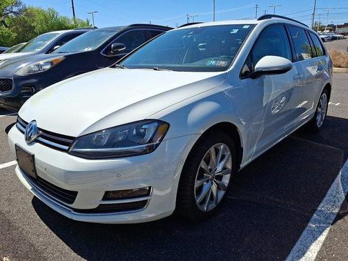 2016 Volkswagen Golf SportWagen TSI SE 4-Door