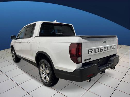 Platinum White Pearl 2026 Honda Ridgeline RTL