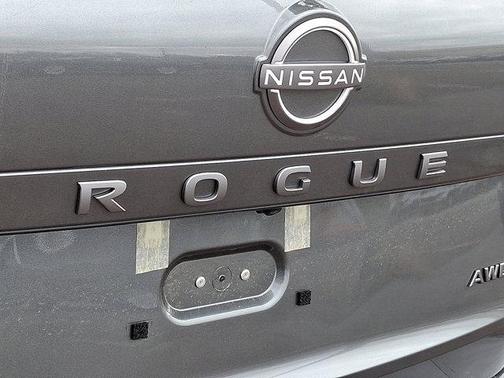 2026 Nissan Rogue S