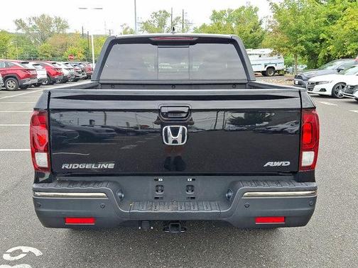 2020 Honda Ridgeline Black