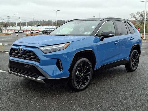 2025 Toyota RAV4 Hybrid SE