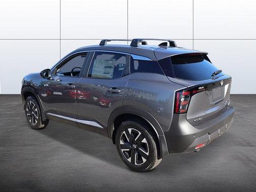 Gun Metallic 2026 Nissan Kicks SV