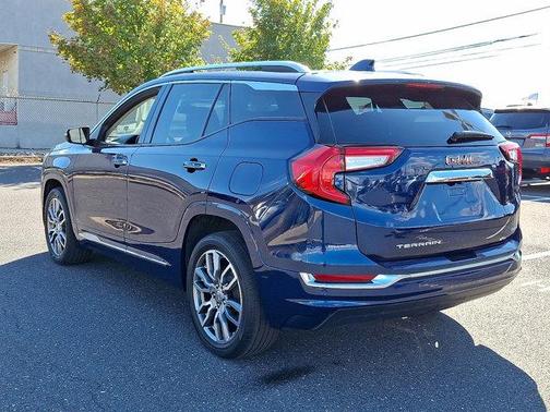 2022 GMC Terrain Denali