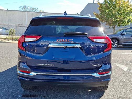2022 GMC Terrain Denali