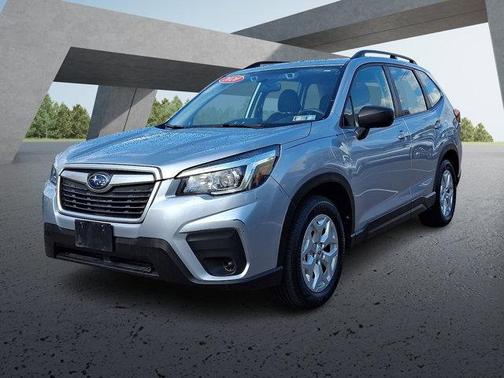 Ice Silver Metallic 2020 Subaru Forester Base