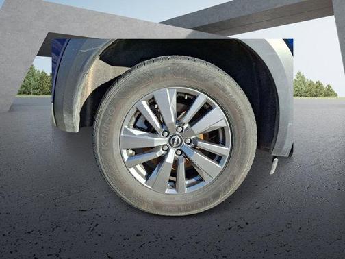 2025 Nissan Pathfinder SV 4WD