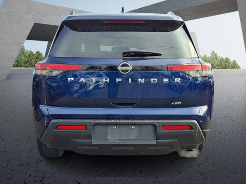2025 Nissan Pathfinder SV 4WD