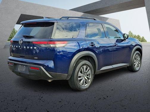 2025 Nissan Pathfinder SV 4WD