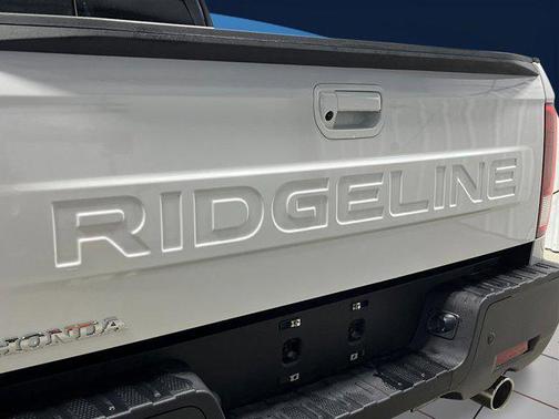 2025 Honda Ridgeline Black