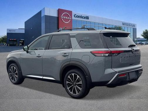 Boulder Gray Pearl 2026 Nissan Pathfinder Platinum
