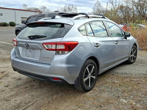 2019 Subaru Impreza 2.0i Premium