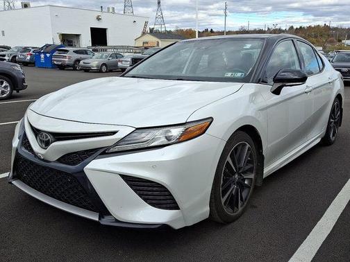 2019 Toyota Camry XSE