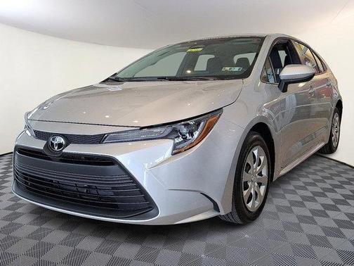 Classic Silver Metallic 2026 Toyota Corolla LE