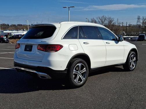 2022 Mercedes-Benz GLC 300 4MATIC