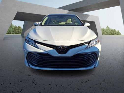 2018 Toyota Camry XLE