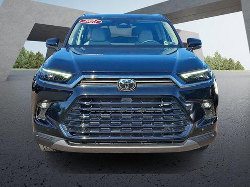 2025 Toyota Grand Highlander Limited
