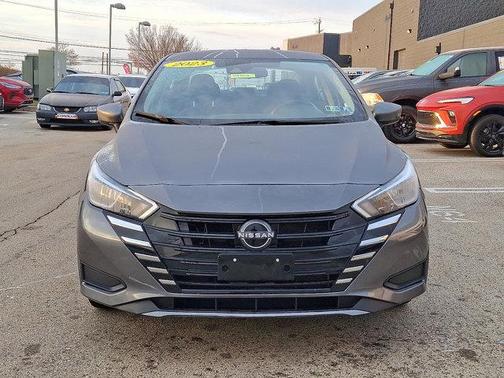 2023 Nissan Versa 1.6 SV