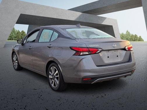 2023 Nissan Versa 1.6 SV