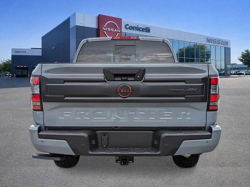 Boulder Gray Pearl 2026 Nissan Frontier PRO-4X