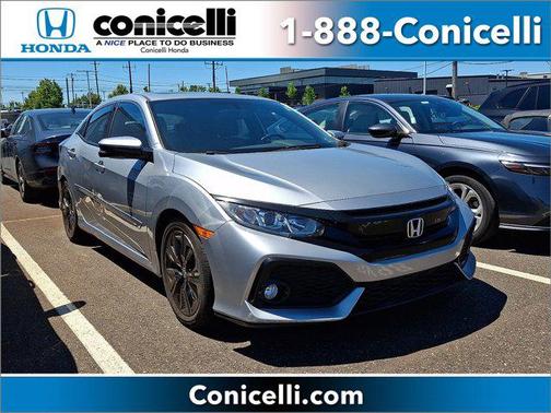 Silver 2017 Honda Civic EX-L Navi