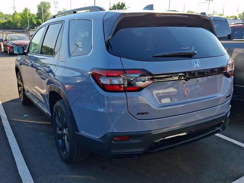 Teal 2026 Honda Pilot Sport