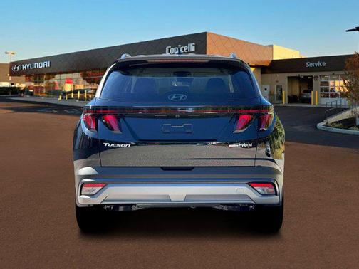 2026 Hyundai TUCSON Hybrid SEL