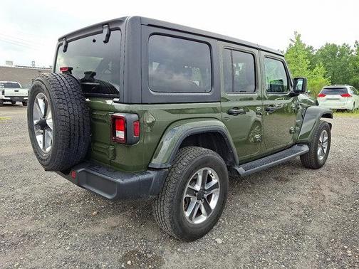 2022 Jeep Wrangler Unlimited Sahara