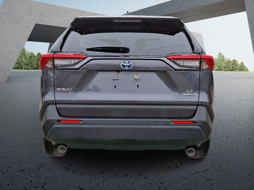 2022 Toyota RAV4 Hybrid LE