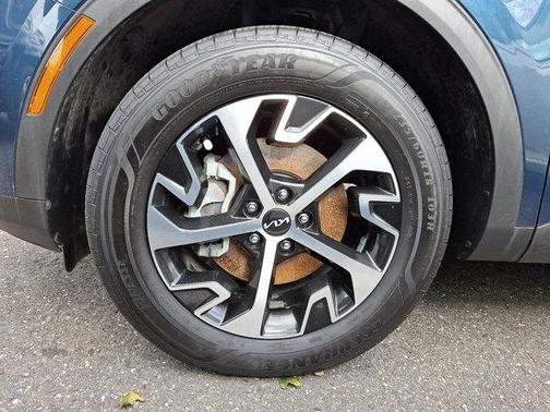 2024 Kia Sportage Hybrid EX