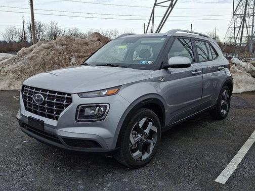 2023 Hyundai VENUE SEL