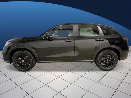 Crystal Black Pearl 2026 Honda HR-V AWD Sport