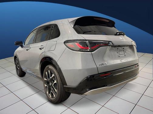 Urban Gray Pearl 2027 Honda HR-V EX-L
