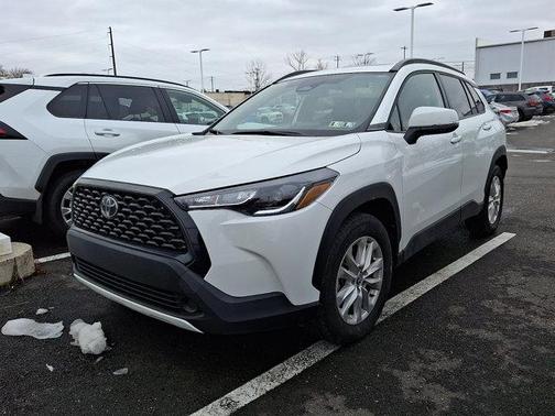 2023 Toyota Corolla Cross LE