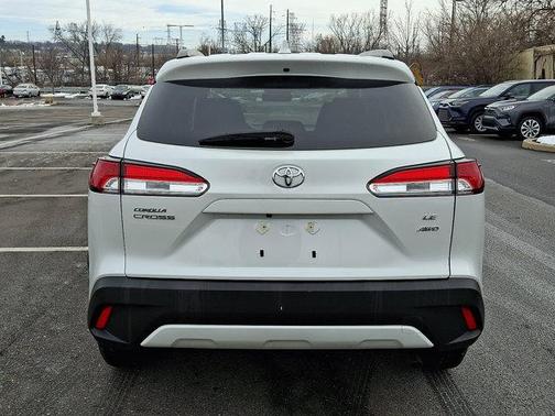 2023 Toyota Corolla Cross LE
