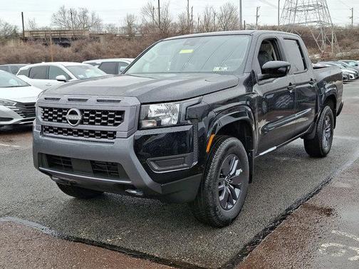 2025 Nissan Frontier SV