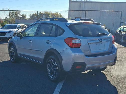Ice Silver Metallic 2016 Subaru Crosstrek 2.0i Limited