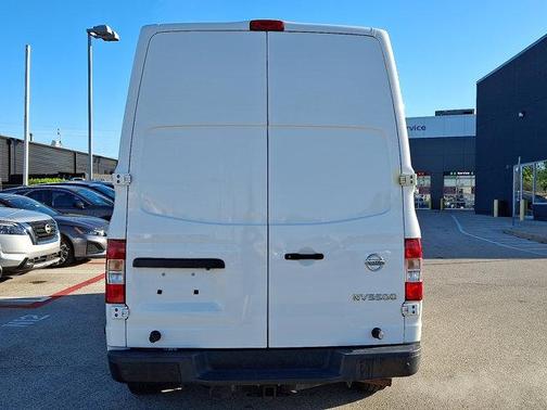 2020 Nissan NV Cargo NV3500 HD S V8