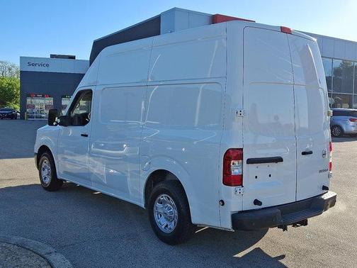 2020 Nissan NV Cargo NV3500 HD S V8