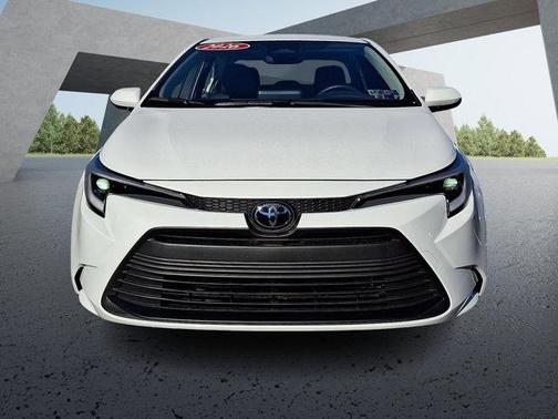 Ice Cap 2026 Toyota Corolla Hybrid LE