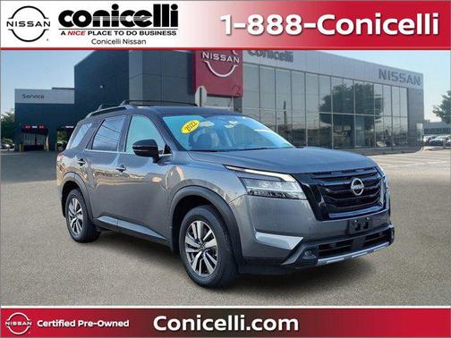 2022 Nissan Pathfinder SL 4WD