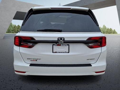2024 Honda Odyssey Sport