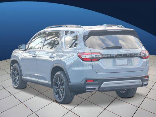 2025 Honda Pilot Touring 8-Passenger