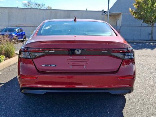 2023 Honda Accord LX 1.5T