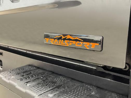 Crystal Black Pearl 2026 Honda Ridgeline TrailSport