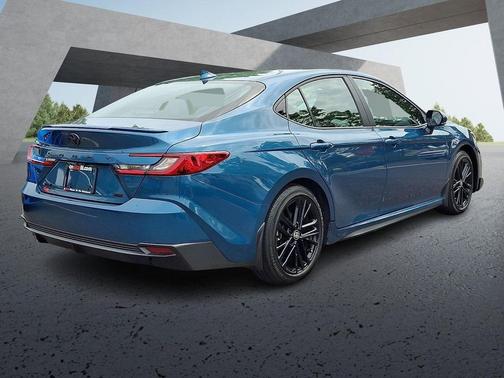 Ocean Gem 2025 Toyota Camry SE