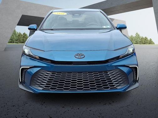 Ocean Gem 2025 Toyota Camry SE