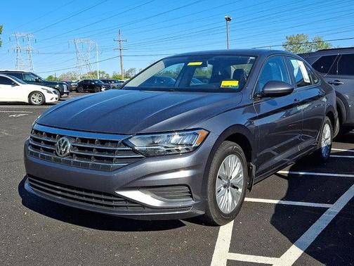 Platinum Gray Metallic   2R2r 2019 Volkswagen Jetta 1.4T S